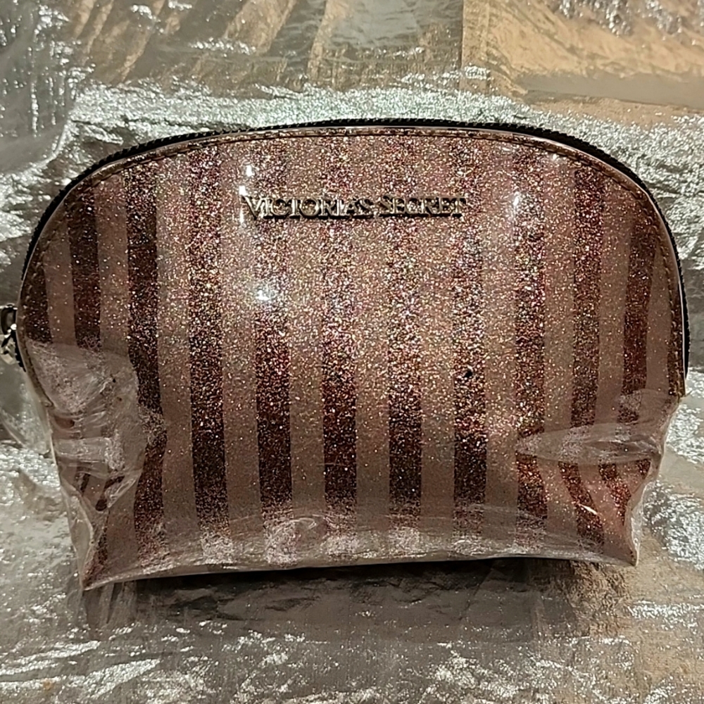 New Beautiful Victoria's Secret Makeup Bag